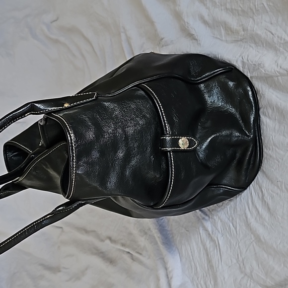 Dooney and Bourke Large Kristin tote in black pebbled leather - Picture 6 of 10